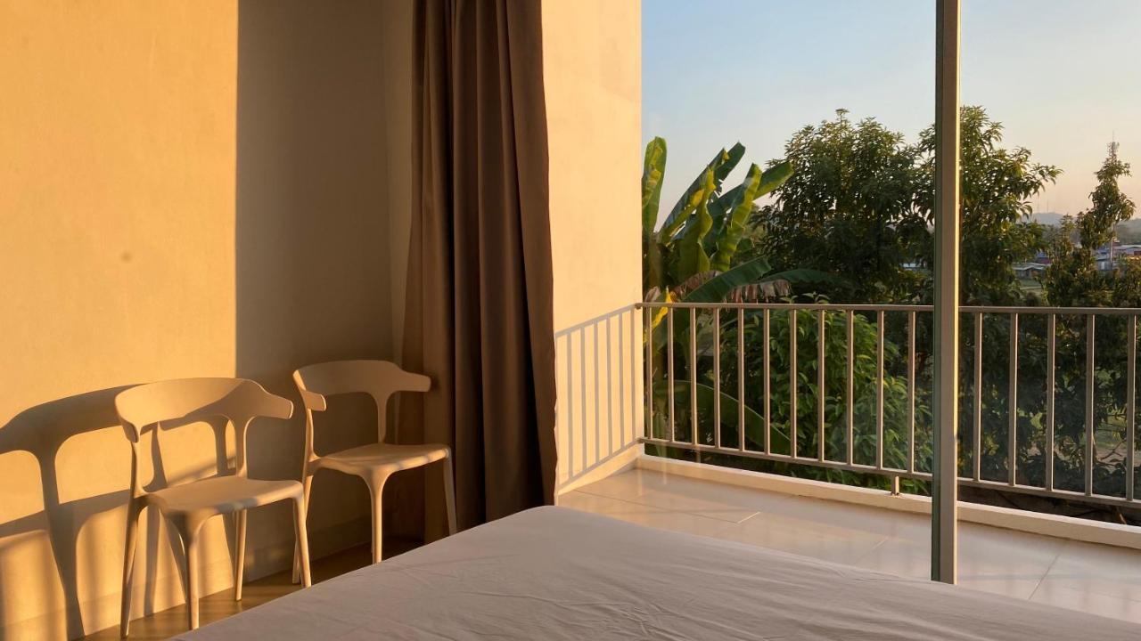 Baan Thammada Bed & Breakfast น่าน ภายนอก รูปภาพ