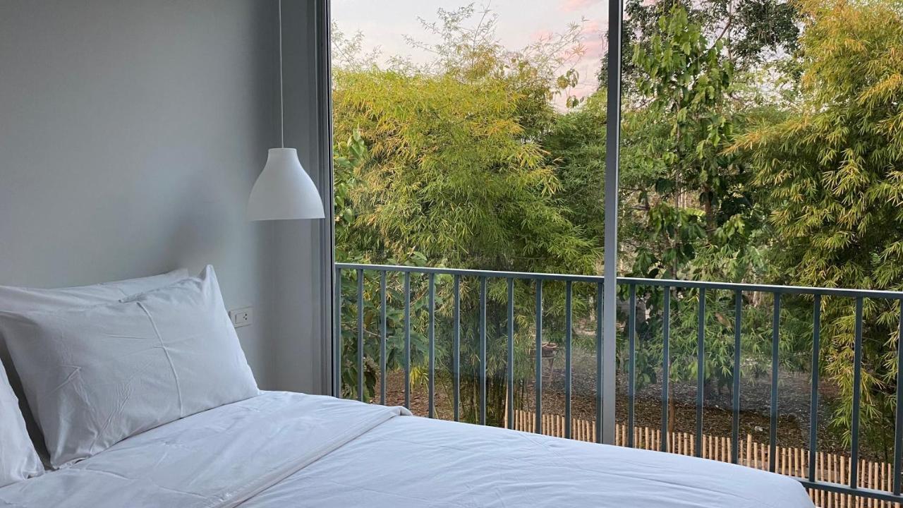 Baan Thammada Bed & Breakfast น่าน ภายนอก รูปภาพ